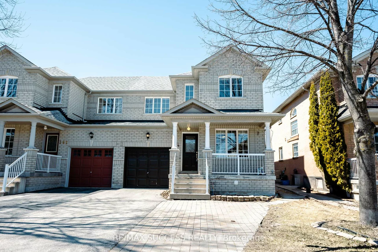 384, Flagstone, Woodland Hill, Newmarket