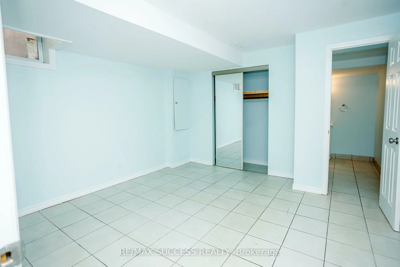 384, Flagstone, Woodland Hill, Newmarket