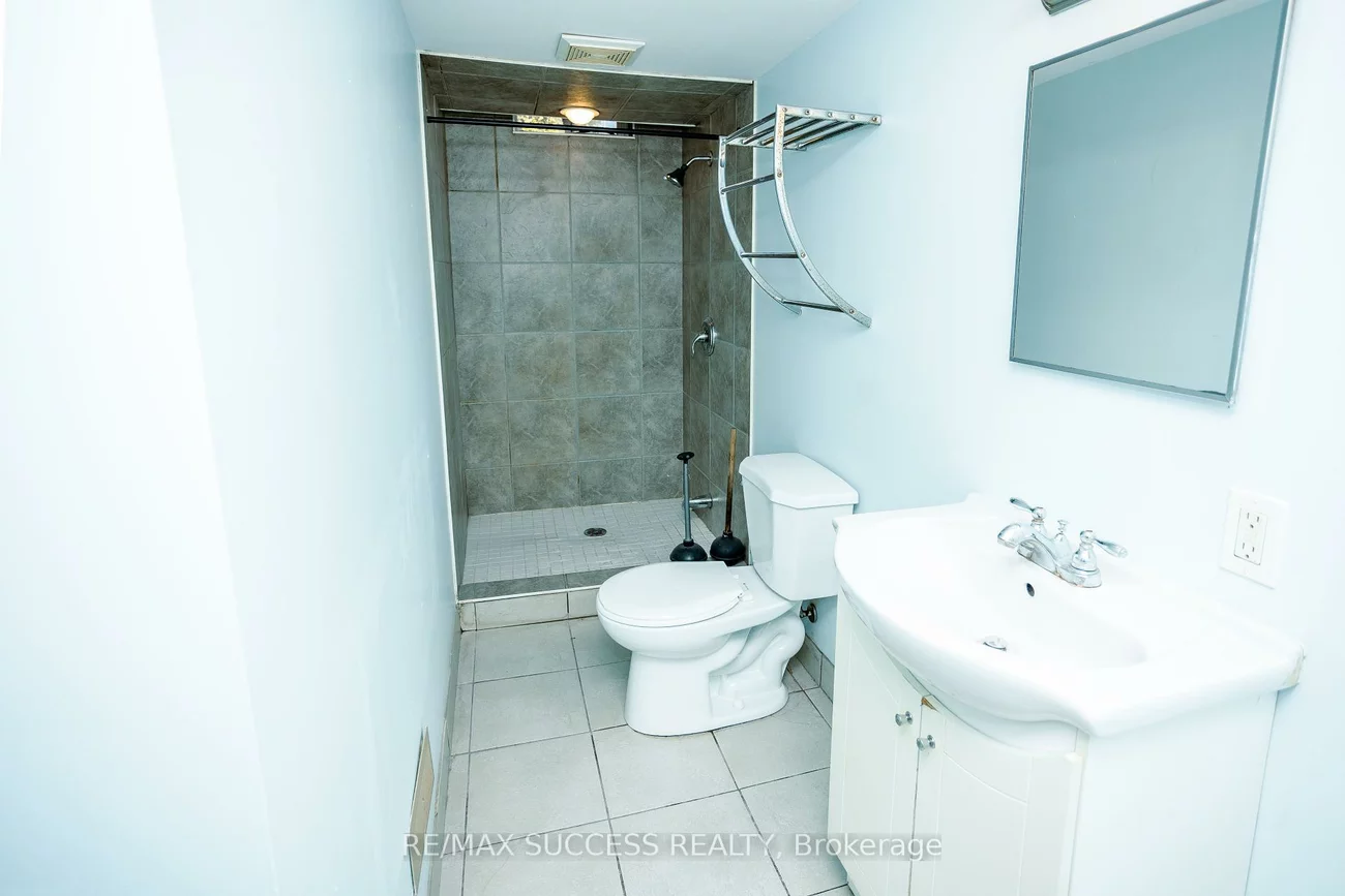 384, Flagstone, Woodland Hill, Newmarket