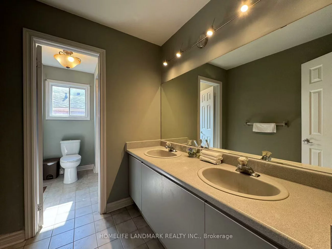 492, Traviss, Huron Heights-Leslie Valley, Newmarket