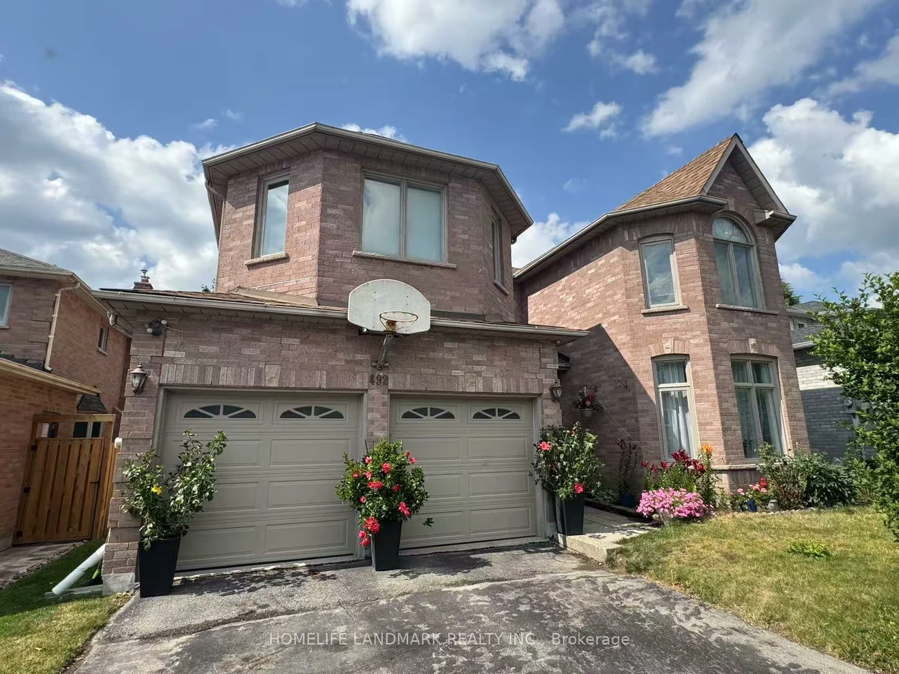 492, Traviss, Huron Heights-Leslie Valley, Newmarket