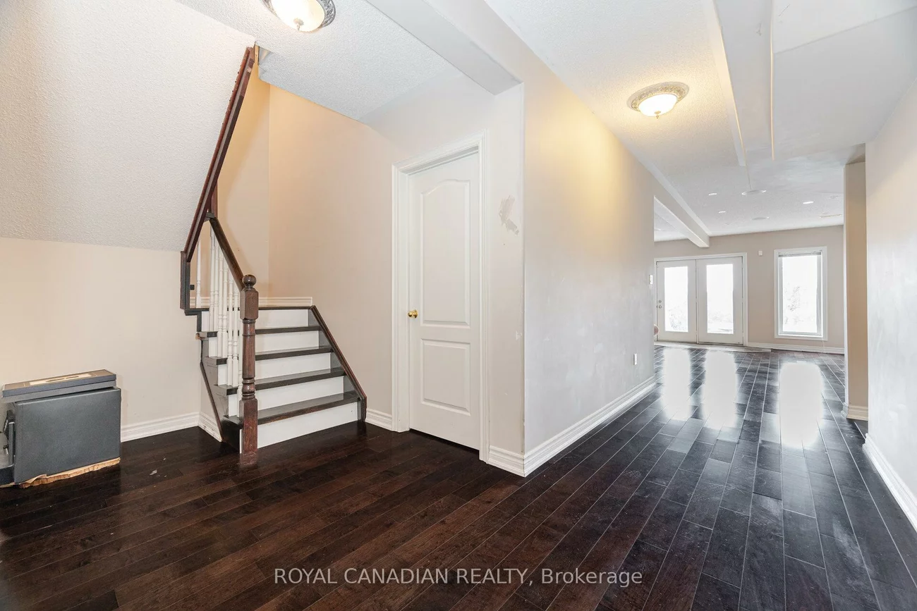 678, Madeline, Stonehaven-Wyndham, Newmarket