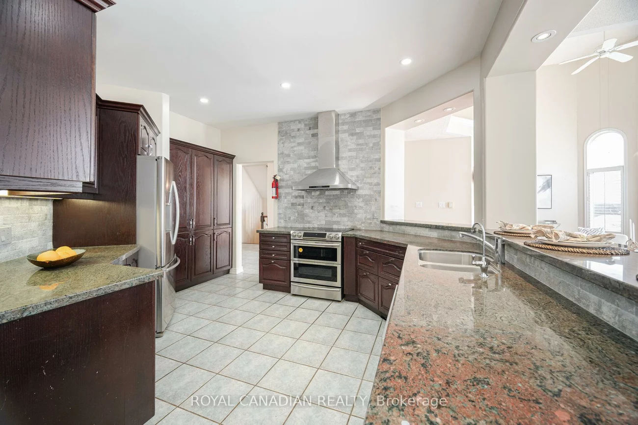 678, Madeline, Stonehaven-Wyndham, Newmarket