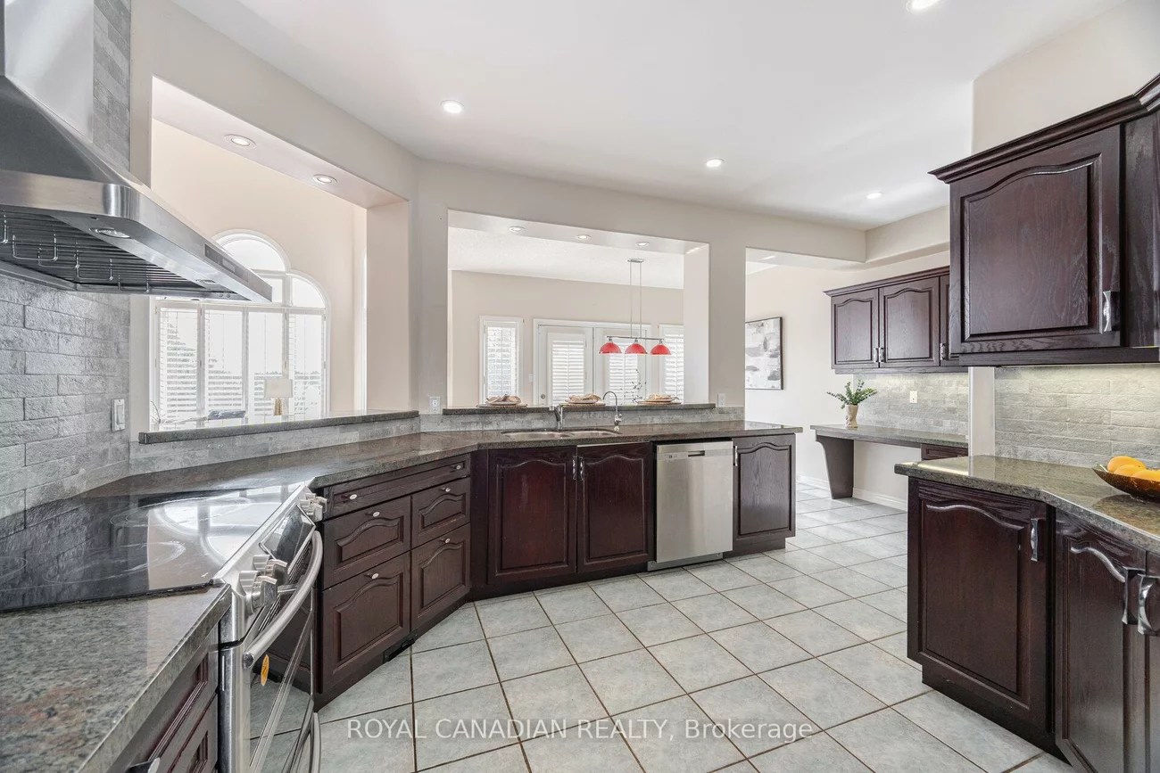 678, Madeline, Stonehaven-Wyndham, Newmarket