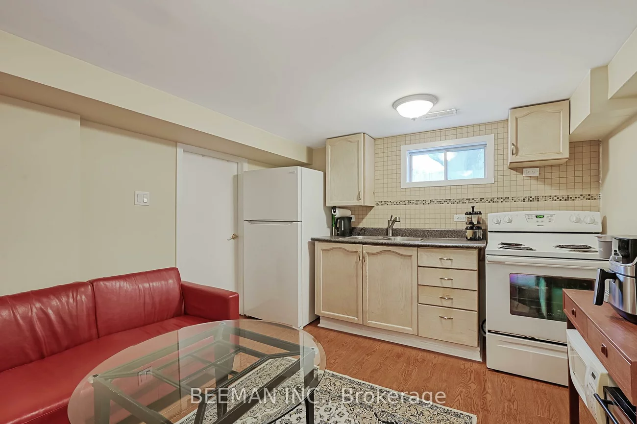 277, Silverbirch, Bristol-London, Newmarket