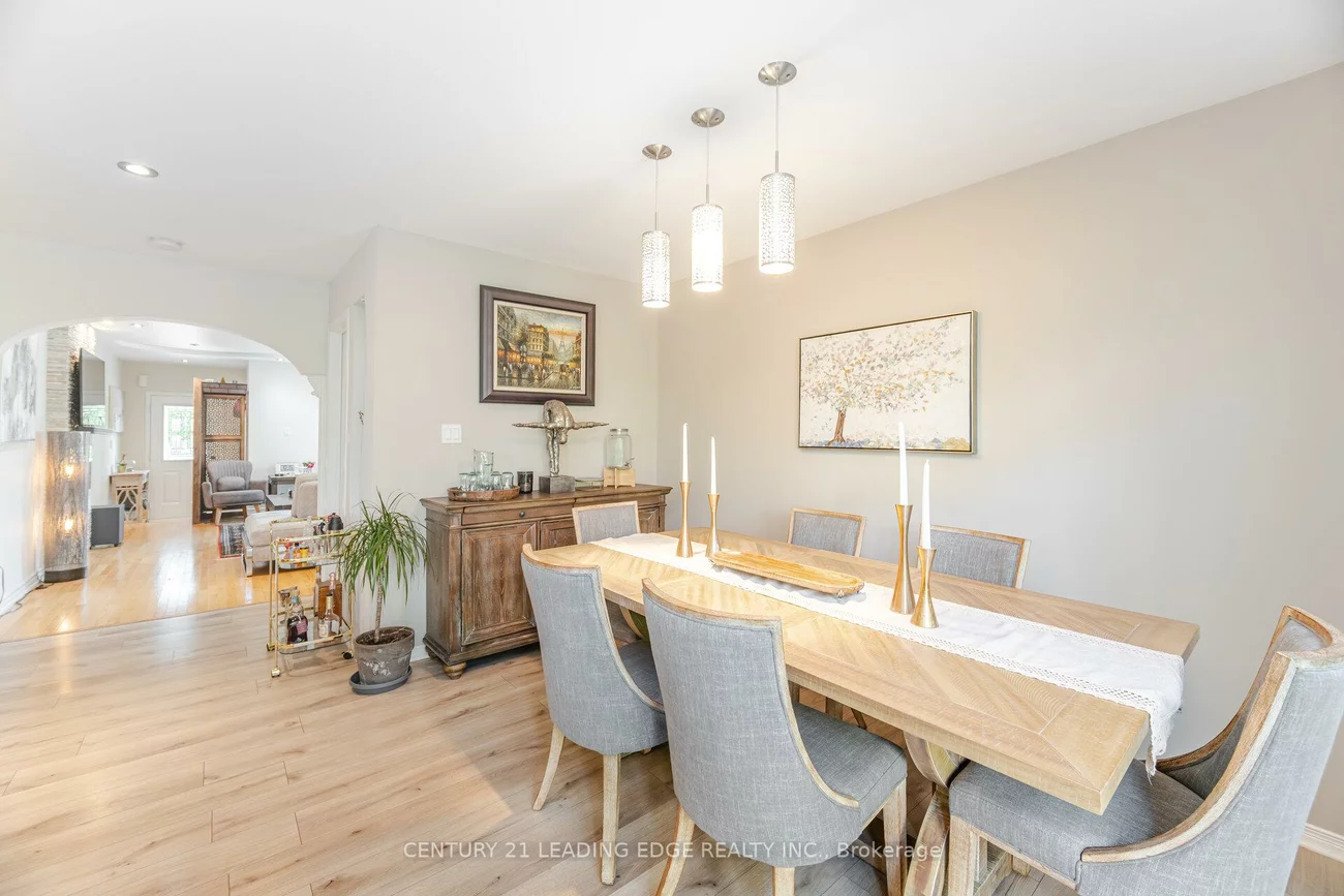344, Marble, Woodland Hill, Newmarket