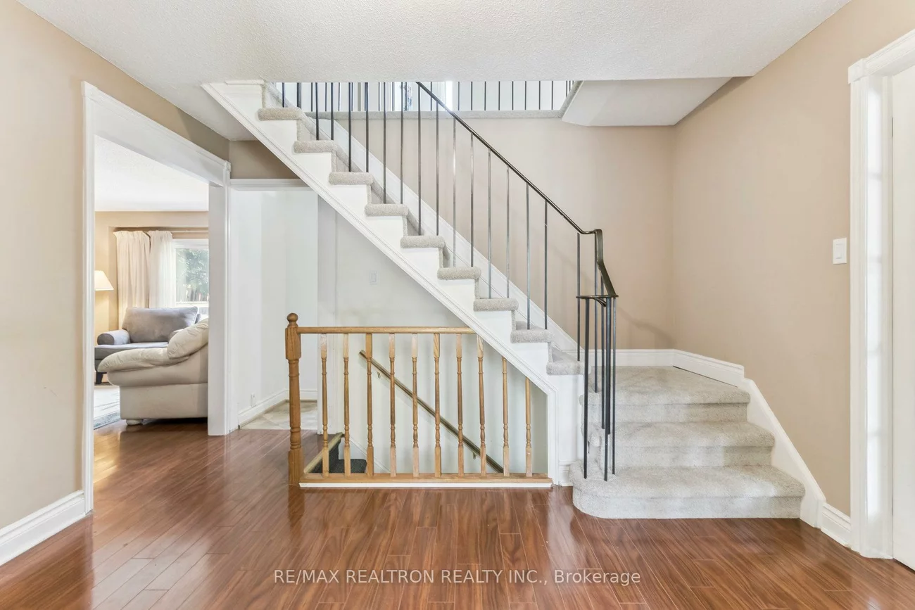 40, Manning, Gorham-College Manor, Newmarket