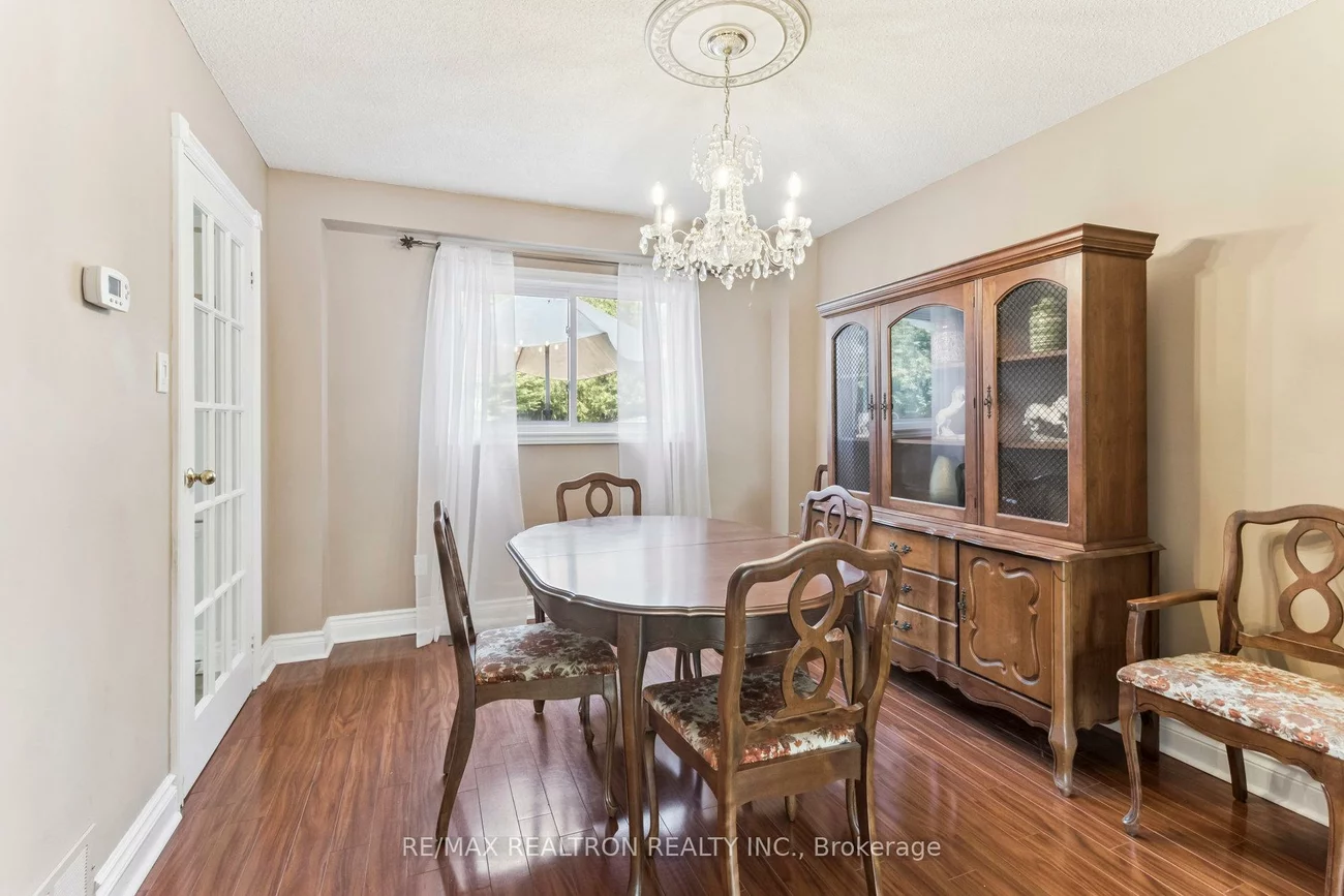 40, Manning, Gorham-College Manor, Newmarket