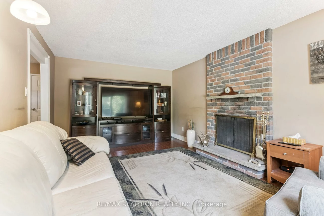 40, Manning, Gorham-College Manor, Newmarket