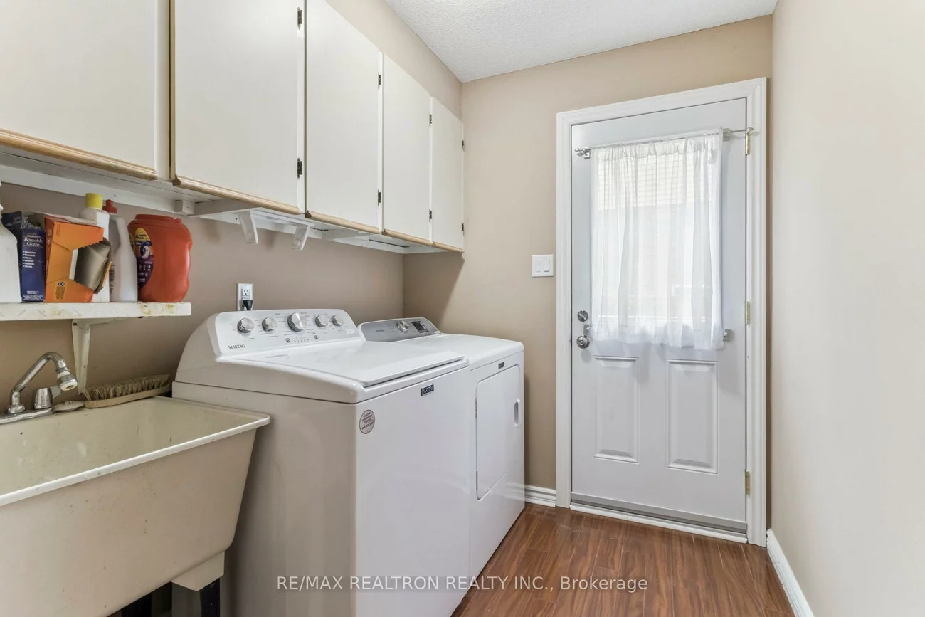 40, Manning, Gorham-College Manor, Newmarket