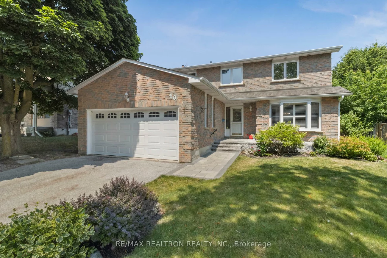 40, Manning, Gorham-College Manor, Newmarket