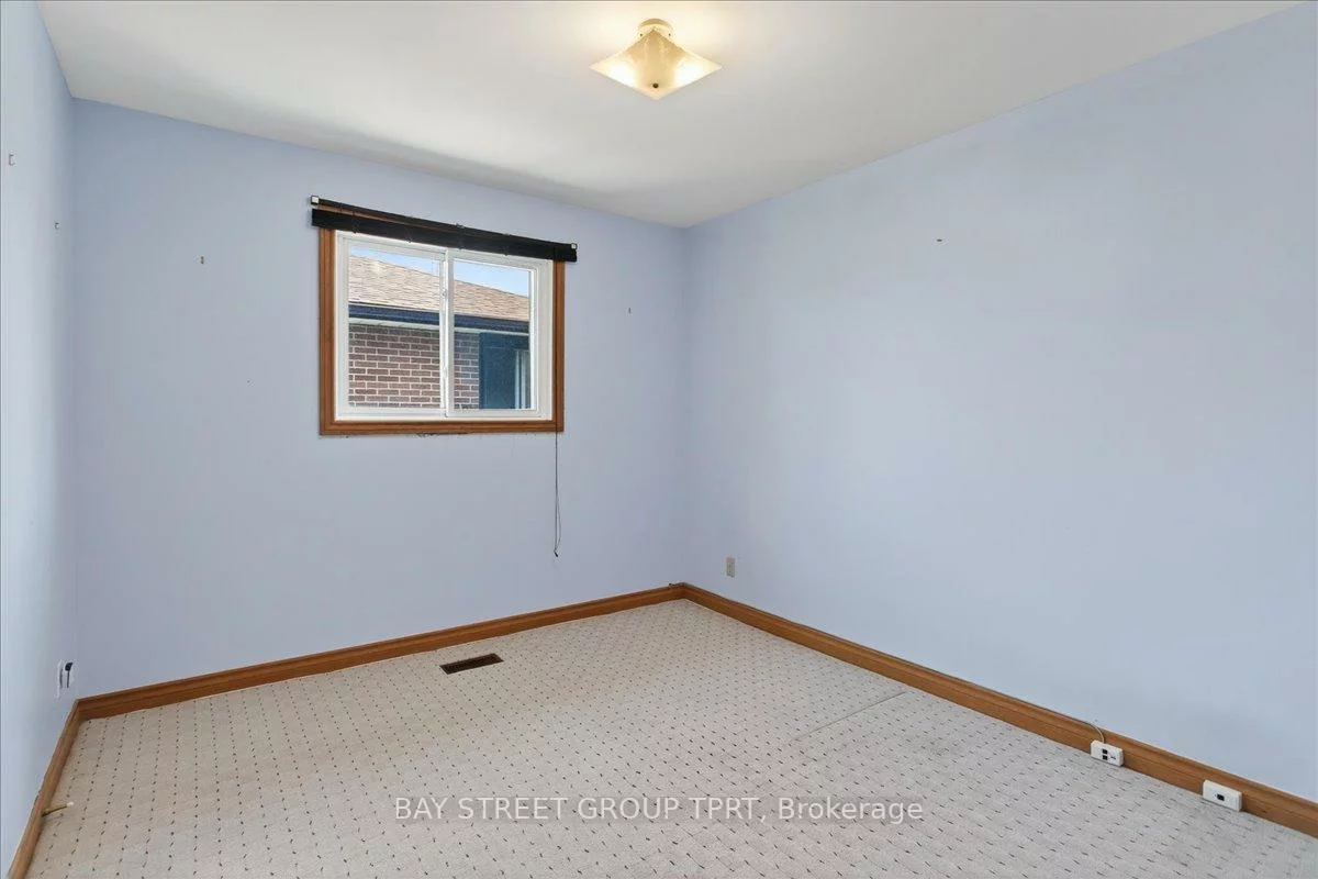 16, Belfry, Huron Heights-Leslie Valley, Newmarket