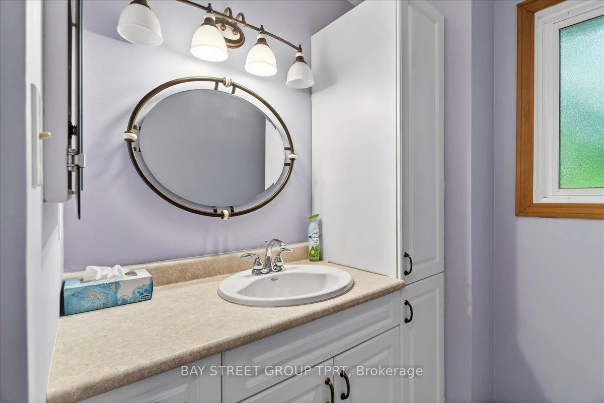 16, Belfry, Huron Heights-Leslie Valley, Newmarket