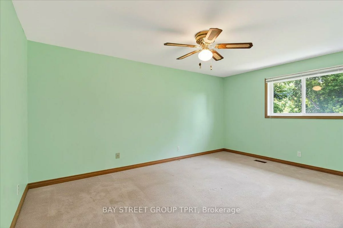16, Belfry, Huron Heights-Leslie Valley, Newmarket