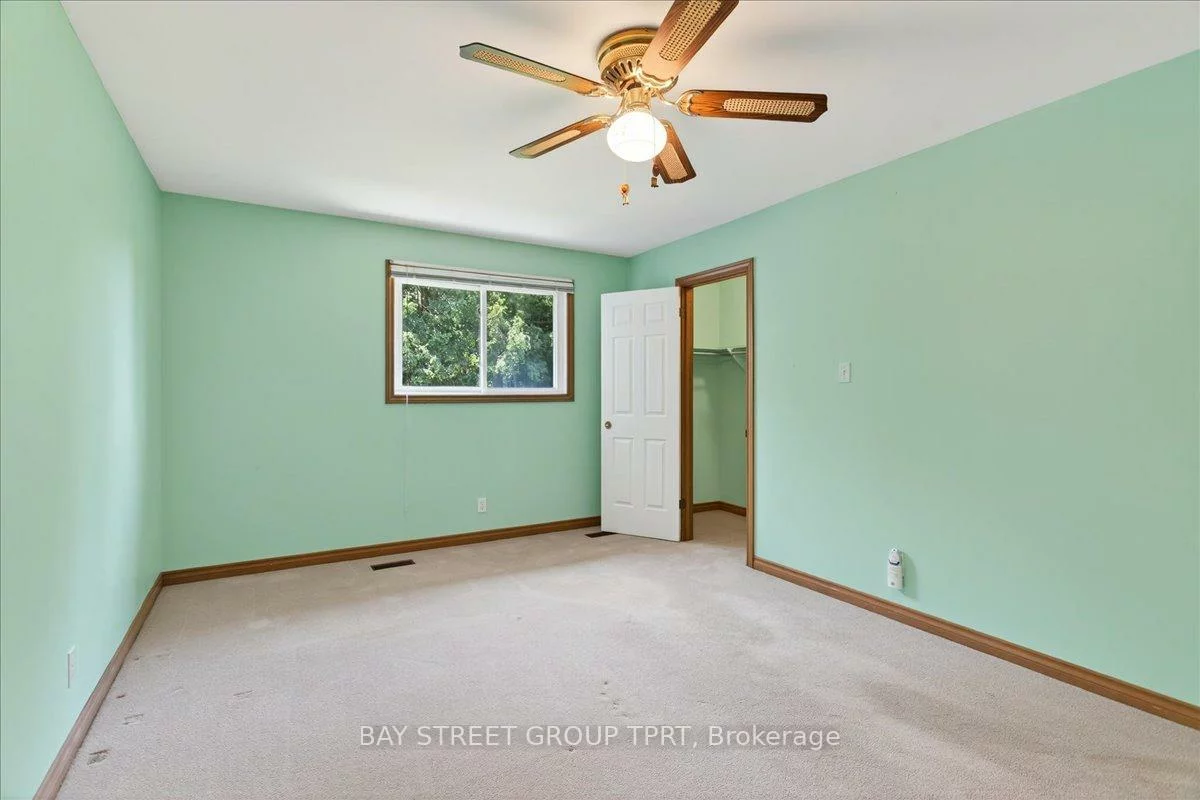 16, Belfry, Huron Heights-Leslie Valley, Newmarket