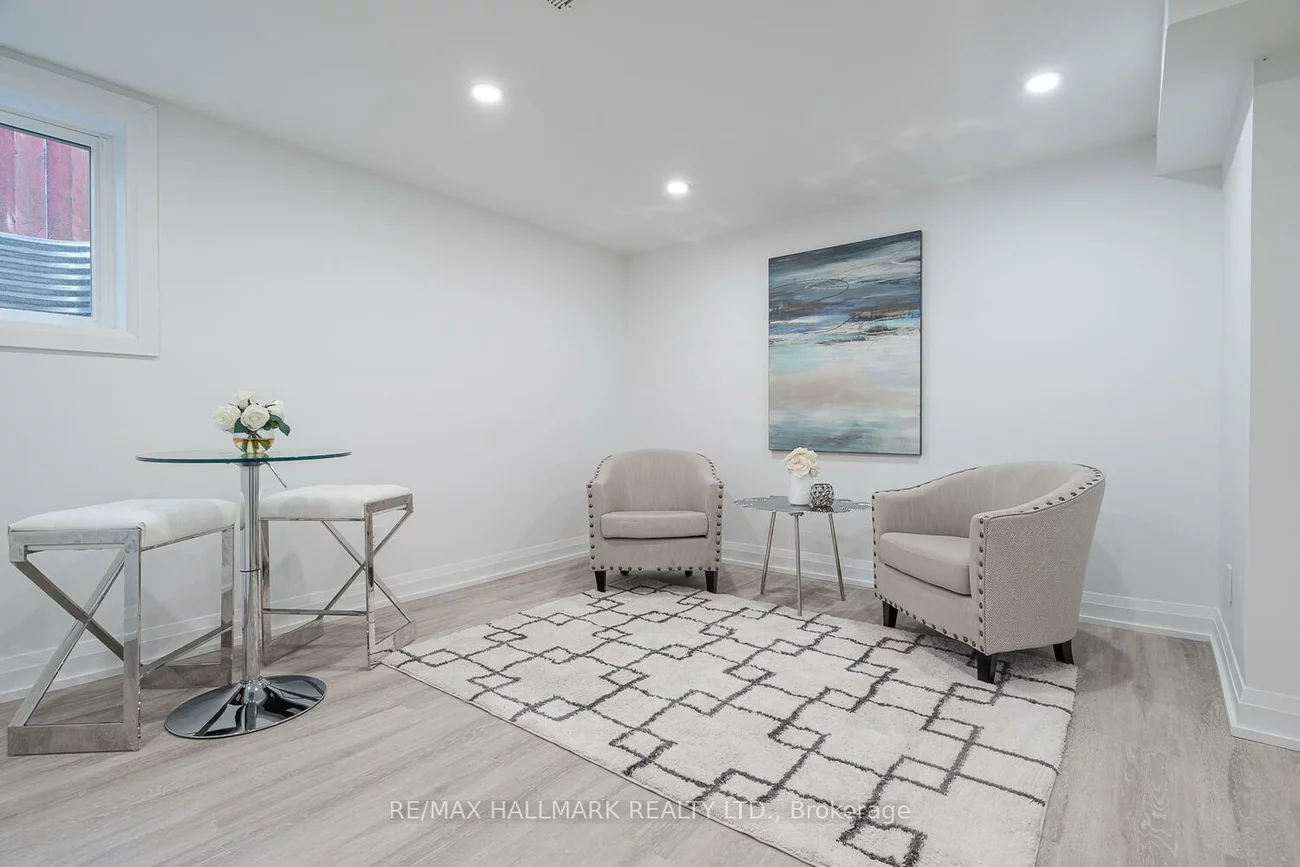 106, Woodpark, Huron Heights-Leslie Valley, Newmarket
