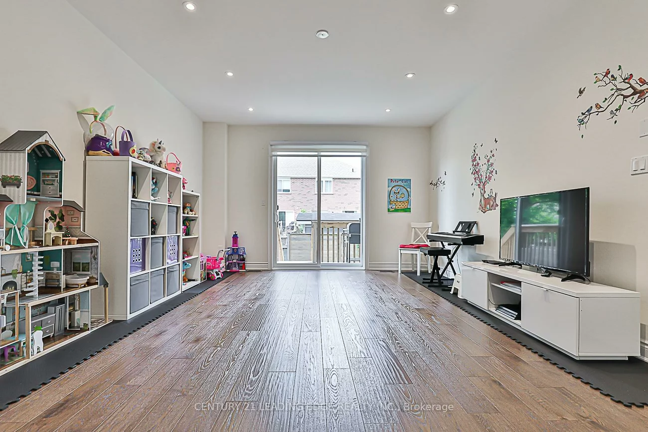541, New England, Summerhill Estates, Newmarket