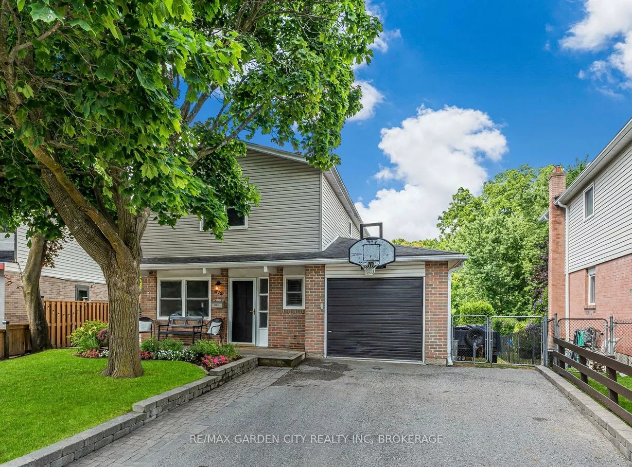 672, Irwin, Huron Heights-Leslie Valley, Newmarket