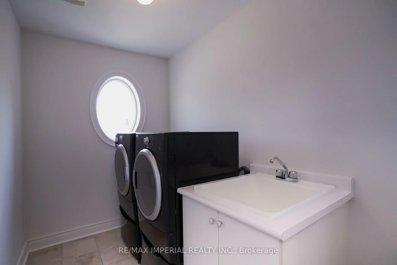 369, Gilpin, Woodland Hill, Newmarket
