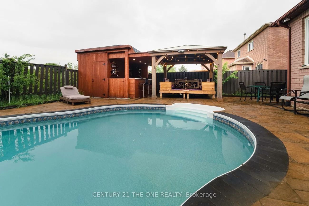 971, Leslie Valley, Huron Heights-Leslie Valley, Newmarket