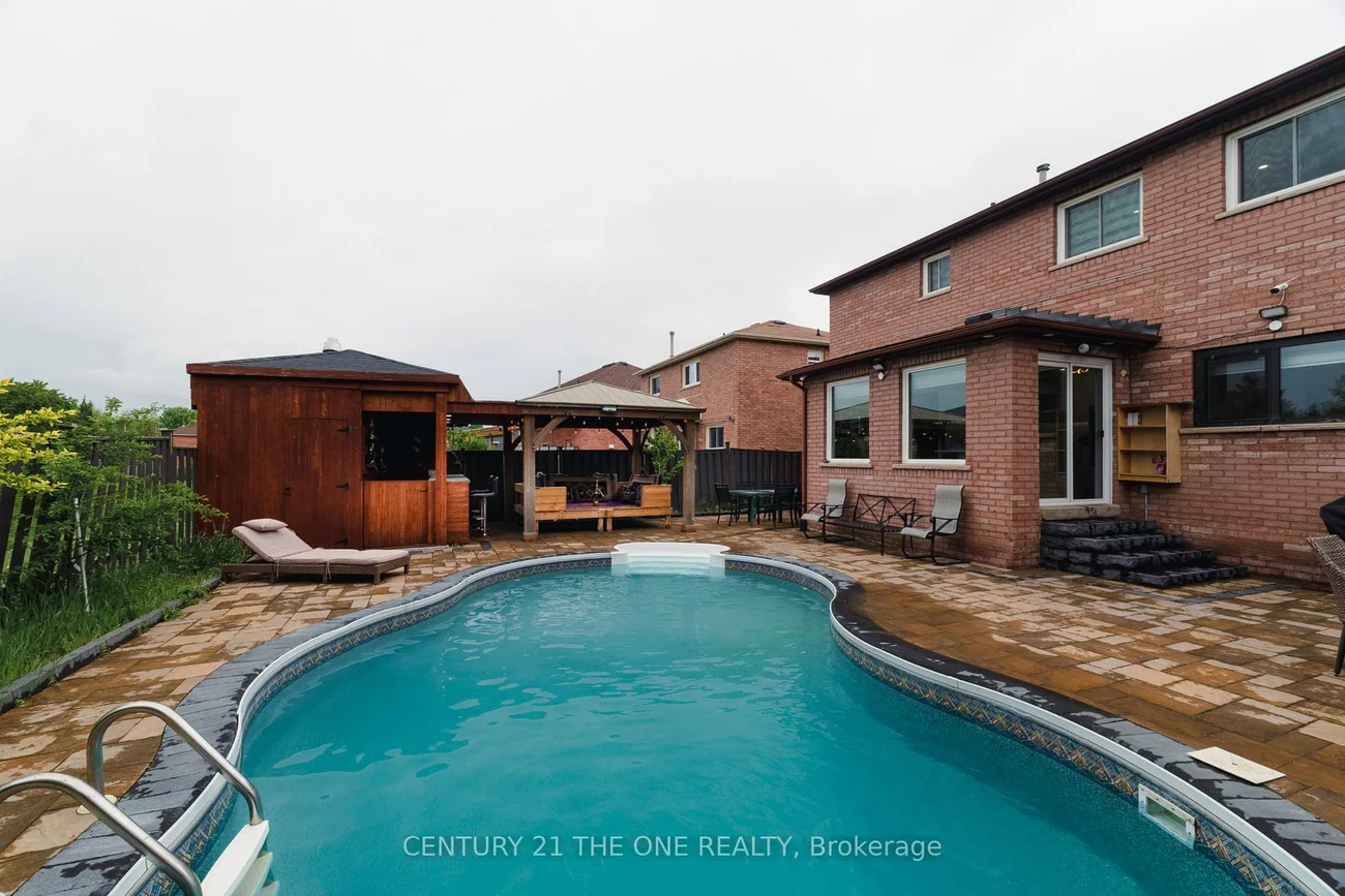 971, Leslie Valley, Huron Heights-Leslie Valley, Newmarket
