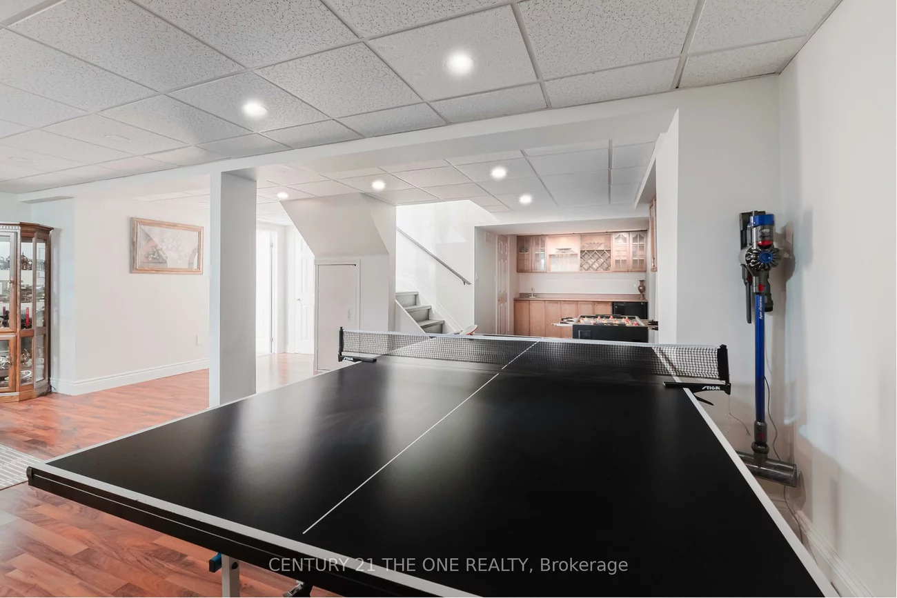 971, Leslie Valley, Huron Heights-Leslie Valley, Newmarket