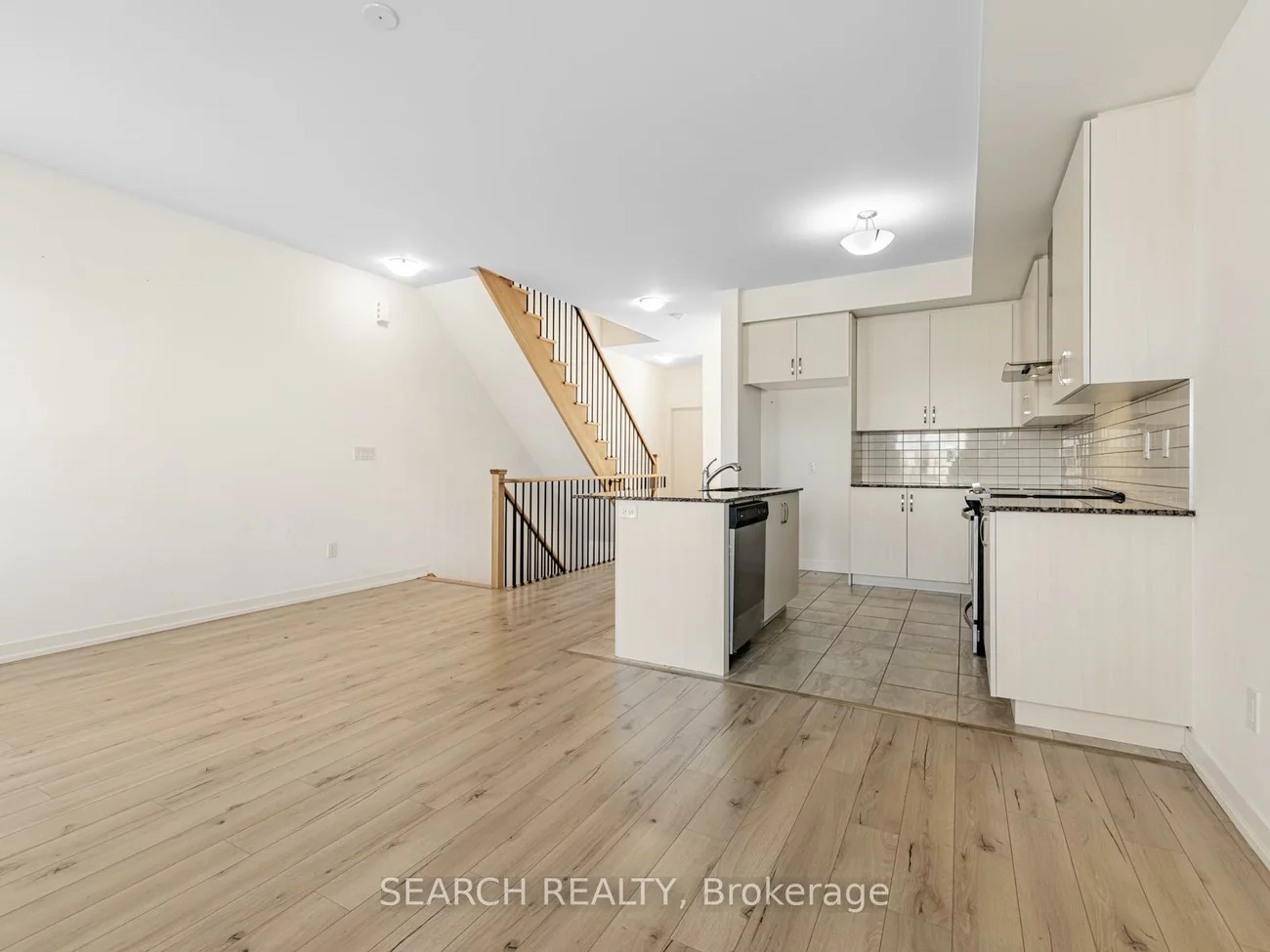 247, Harding Park, Glenway Estates, Newmarket
