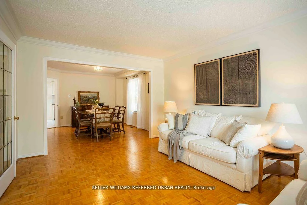 32, Nelson, Armitage, Newmarket