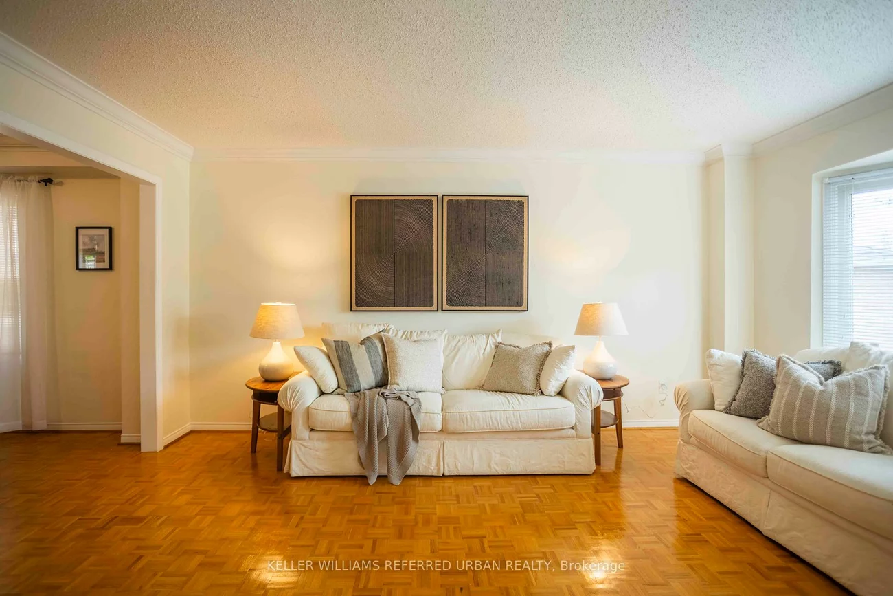 32, Nelson, Armitage, Newmarket