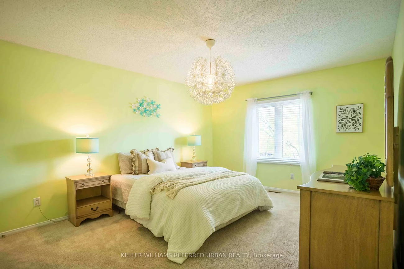 32, Nelson, Armitage, Newmarket