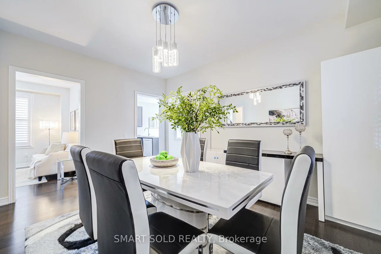 713, Prest, Woodland Hill, Newmarket