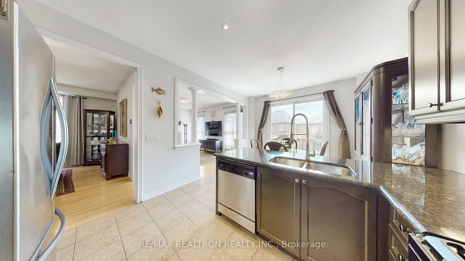 475, Kwapis, Woodland Hill, Newmarket