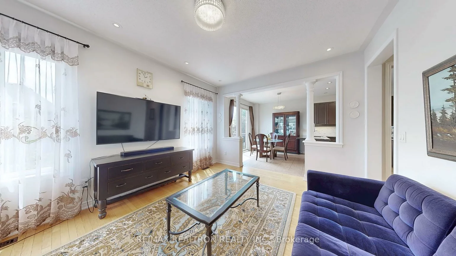 475, Kwapis, Woodland Hill, Newmarket