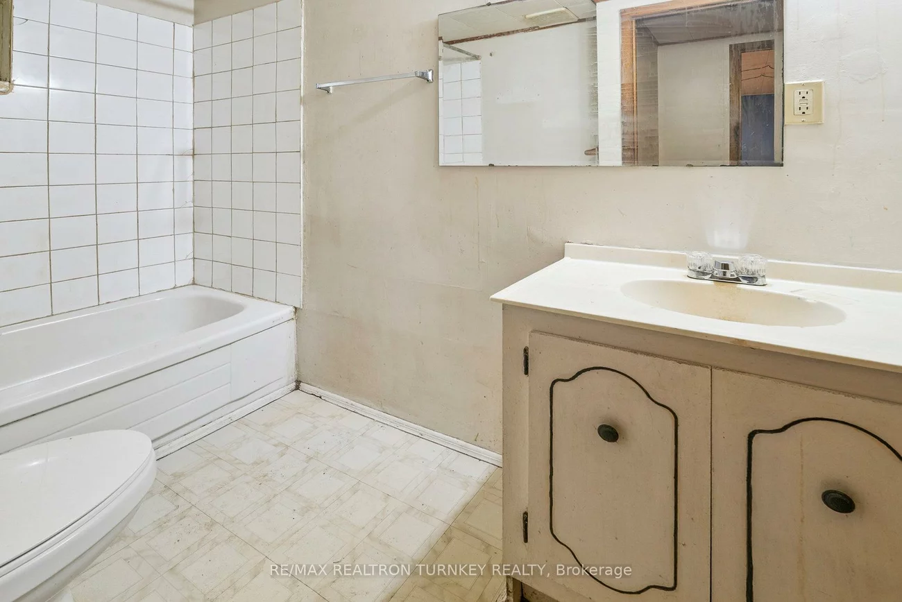 176, Cherrywood, Bristol-London, Newmarket