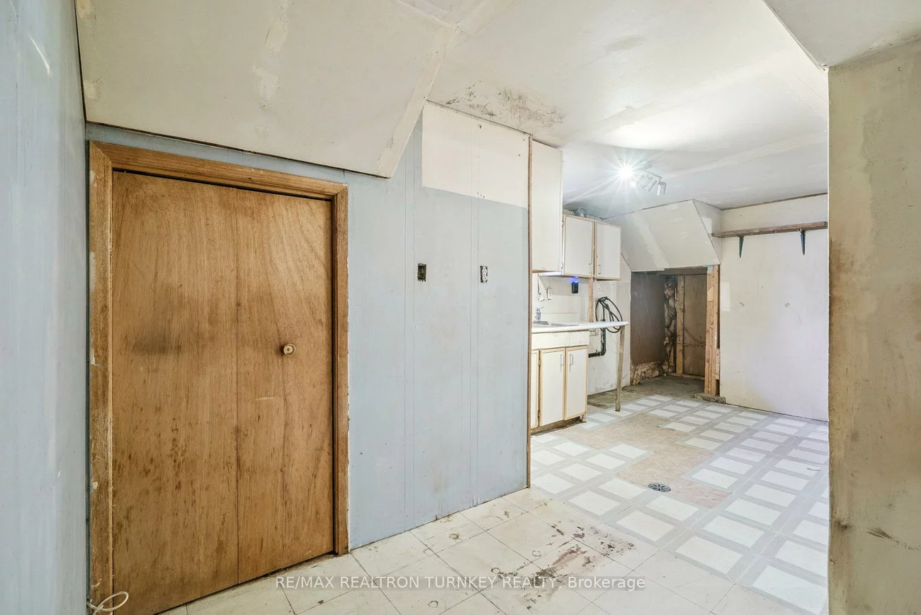 176, Cherrywood, Bristol-London, Newmarket