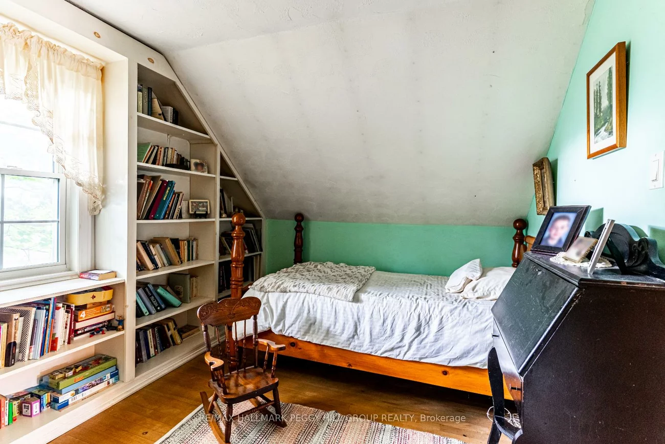 306, Cawthra, Central Newmarket, Newmarket