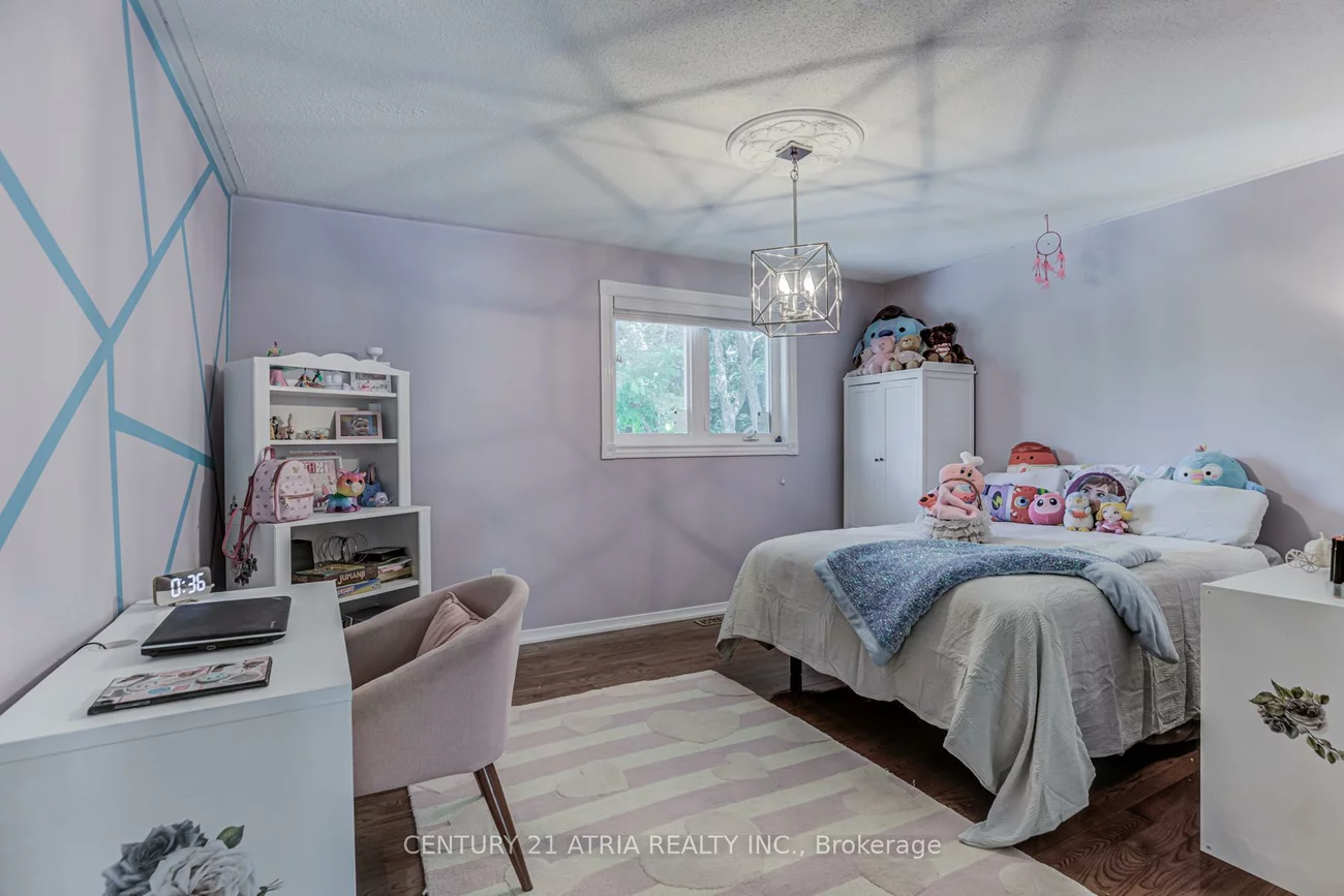 331, Binns, Glenway Estates, Newmarket
