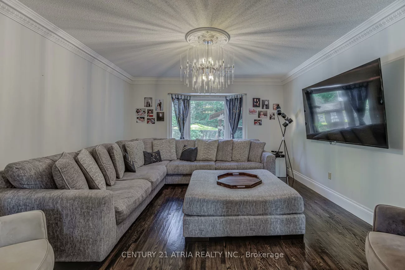 331, Binns, Glenway Estates, Newmarket