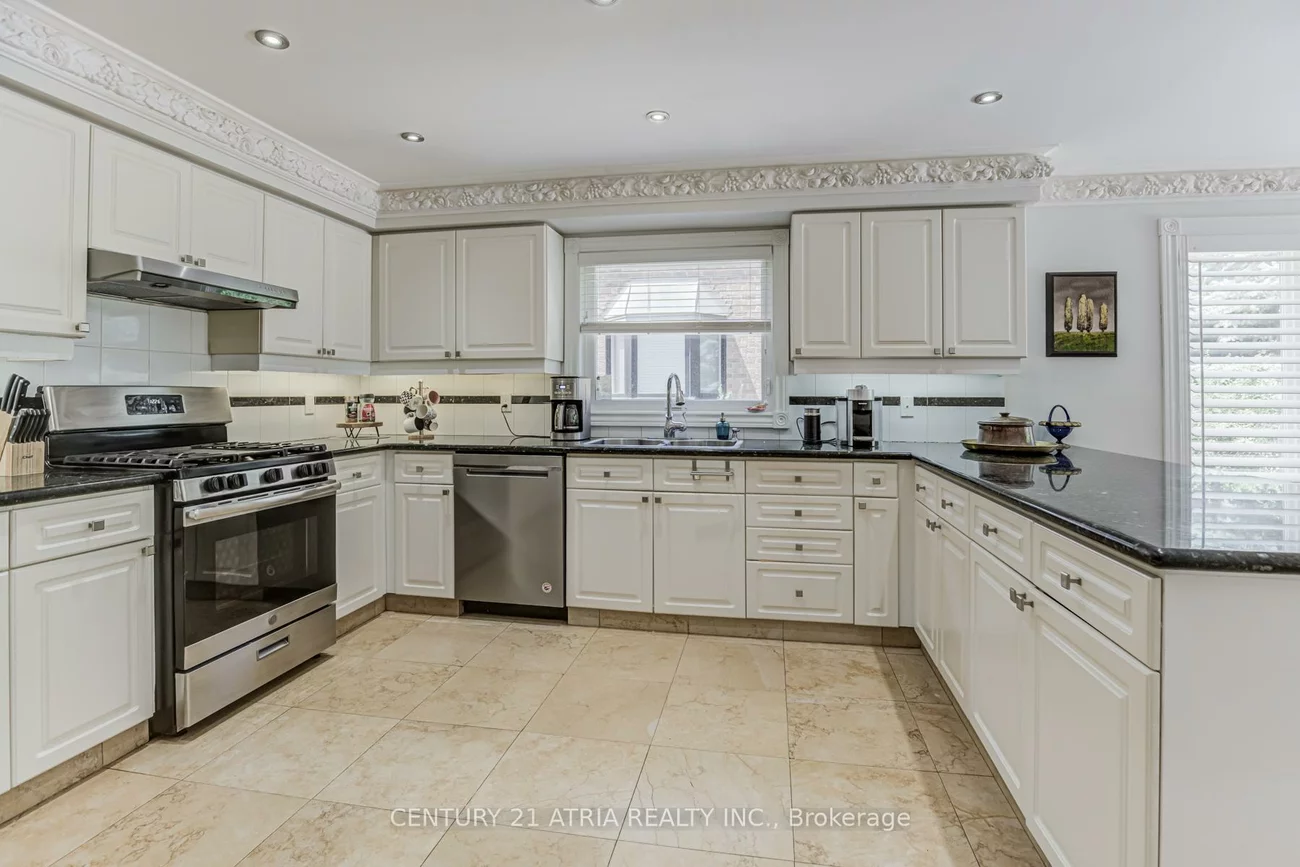 331, Binns, Glenway Estates, Newmarket