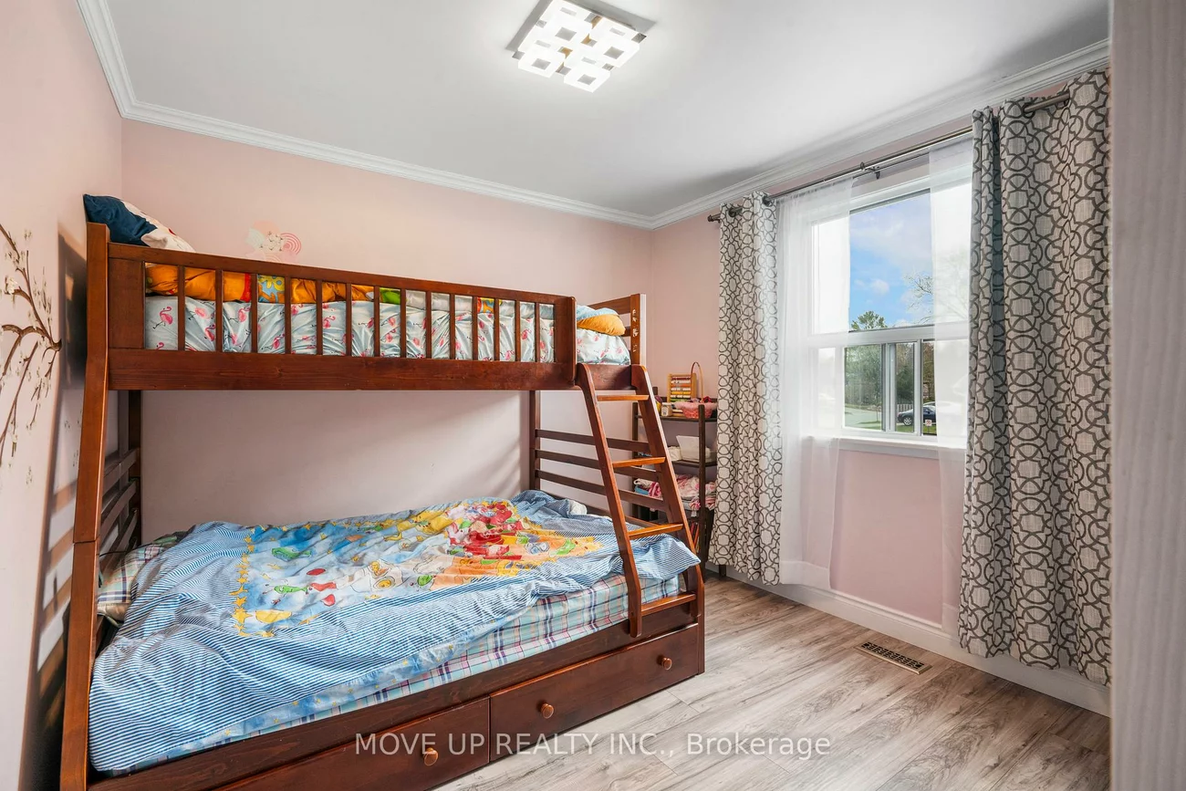 785, Pam, Huron Heights-Leslie Valley, Newmarket