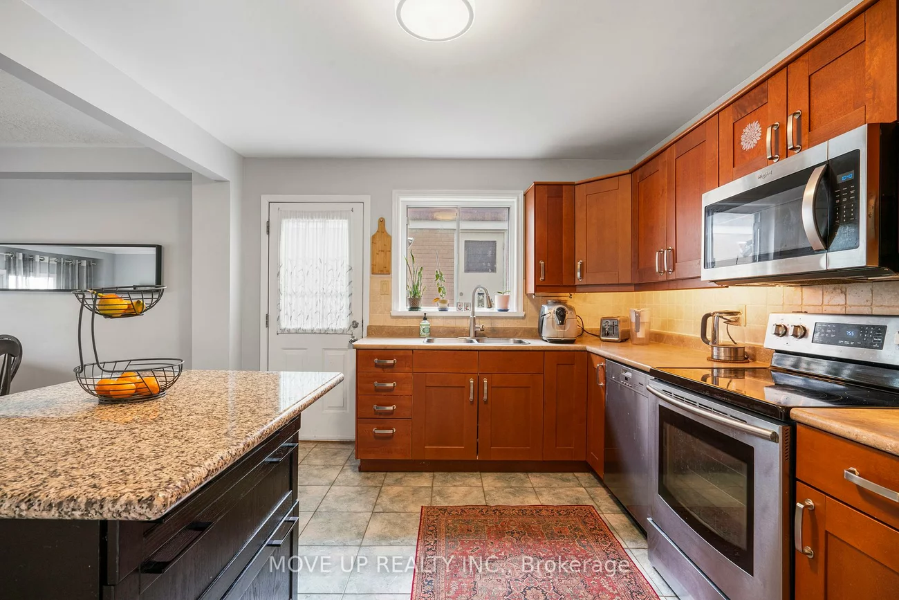 785, Pam, Huron Heights-Leslie Valley, Newmarket