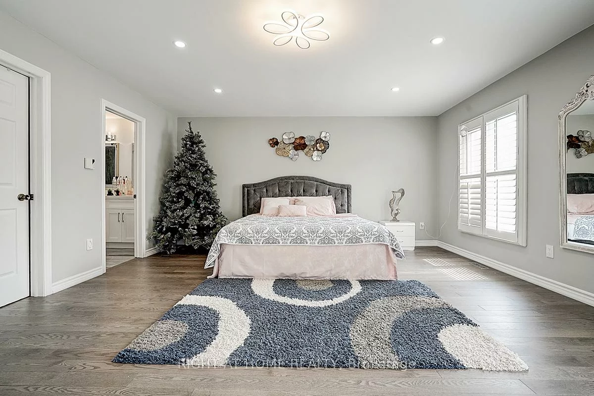 191, Kensit, Armitage, Newmarket