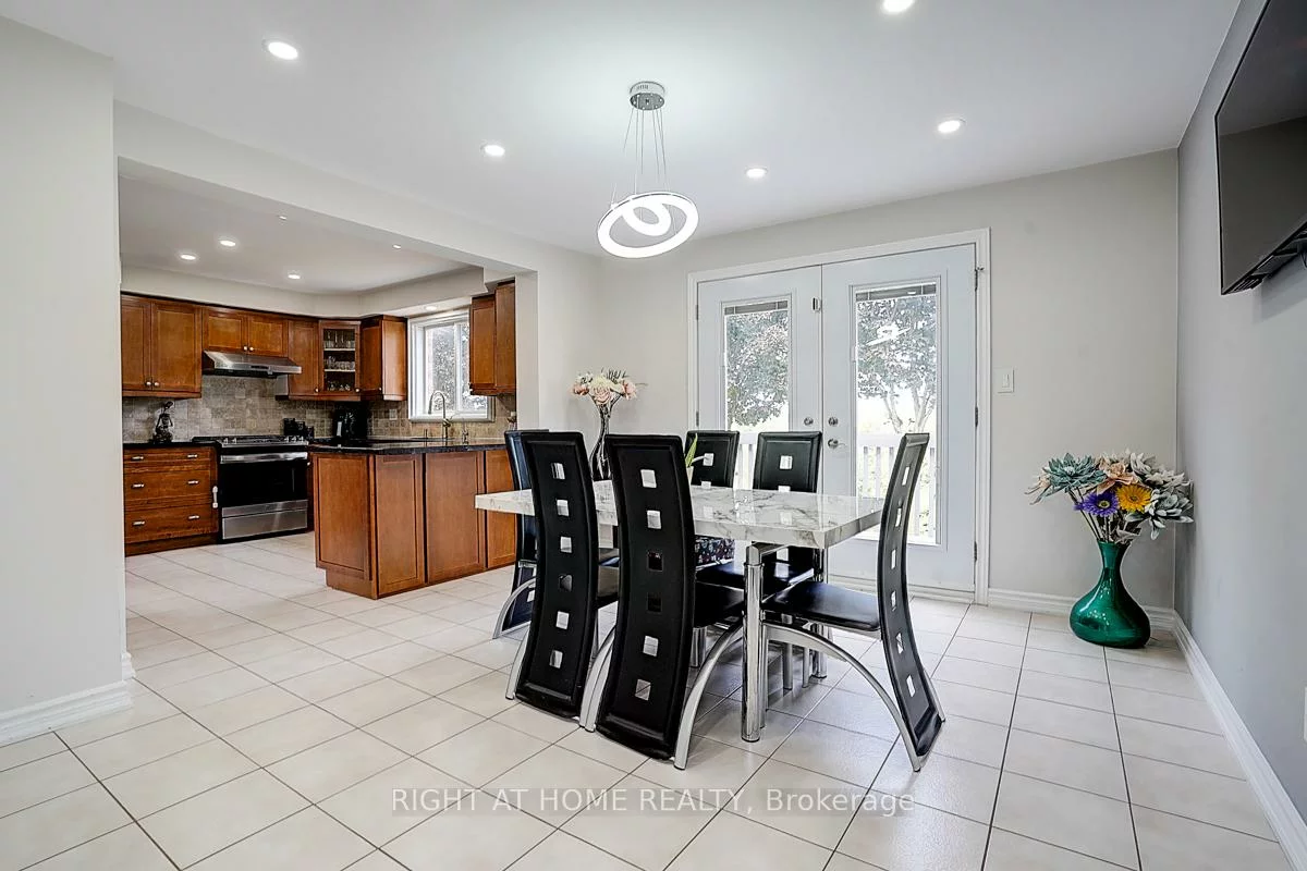 191, Kensit, Armitage, Newmarket