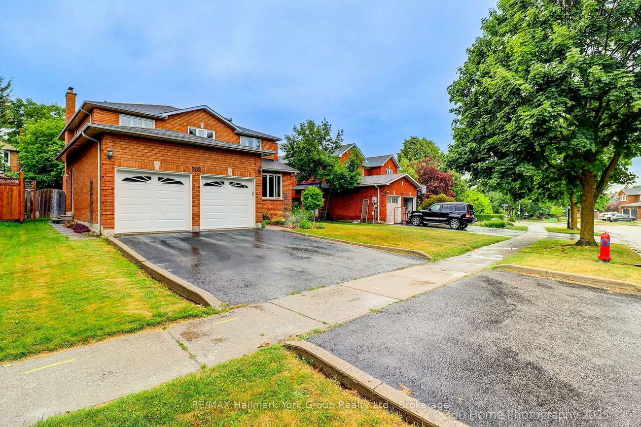 262, Savage, Armitage, Newmarket