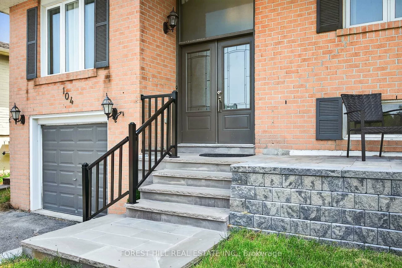 104, Armitage, Central Newmarket, Newmarket