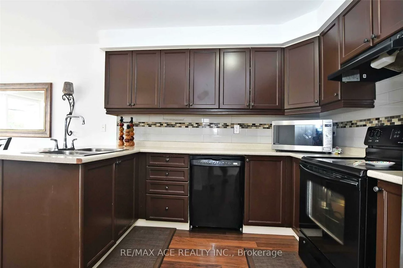 52, Cliff Gunn, Woodland Hill, Newmarket