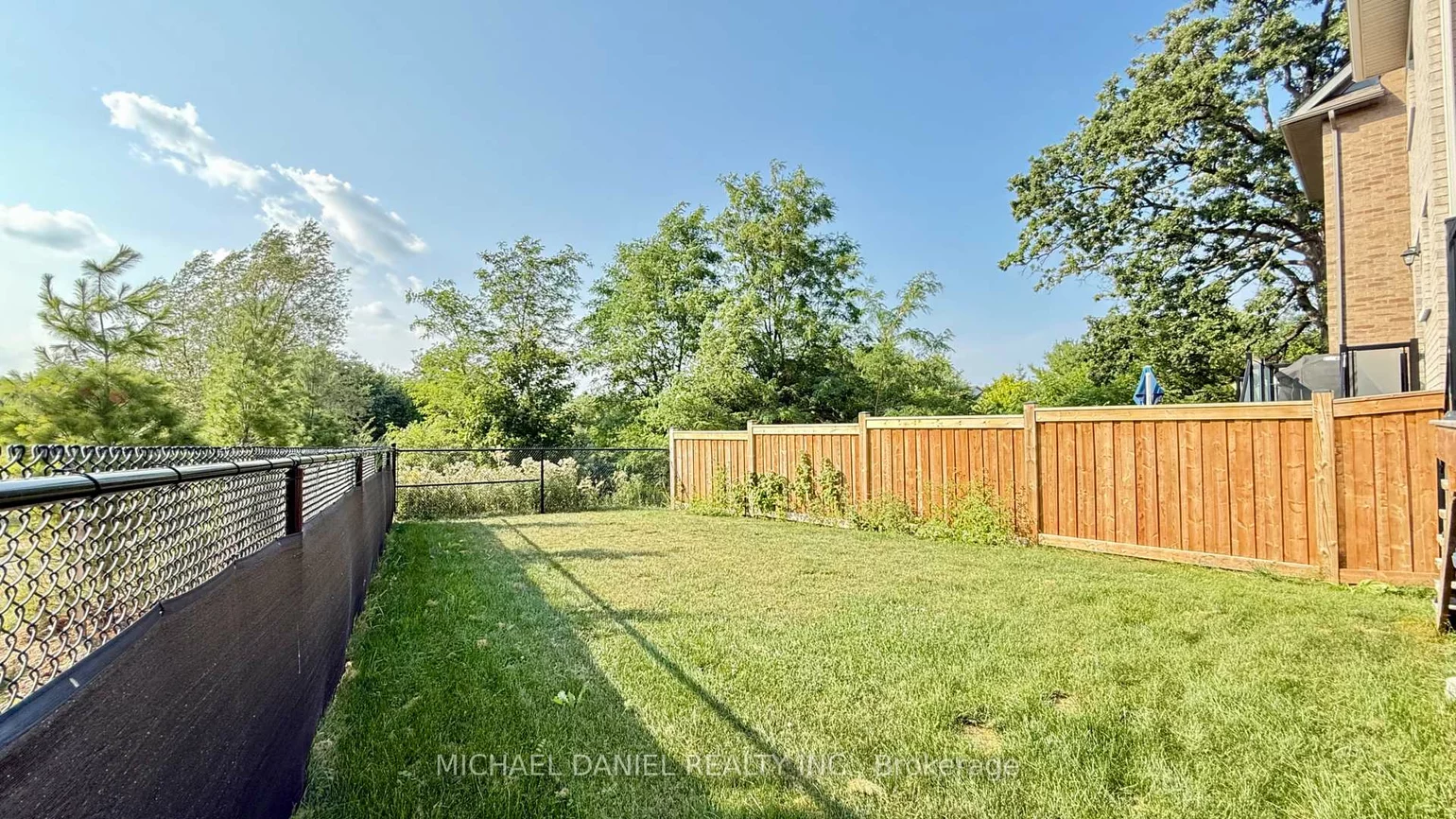 571, New England, Summerhill Estates, Newmarket