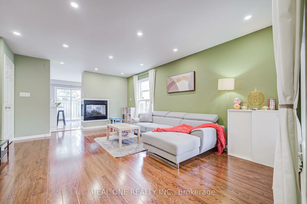 582, Willowick, Stonehaven-Wyndham, Newmarket