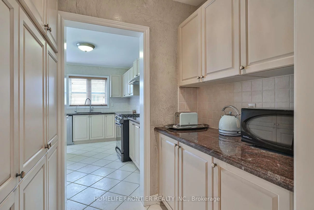 110, Red River, Woodland Hill, Newmarket