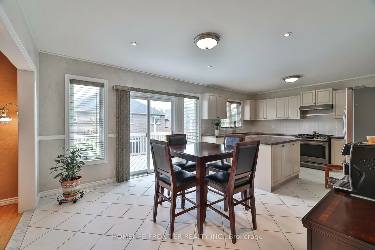 110, Red River, Woodland Hill, Newmarket